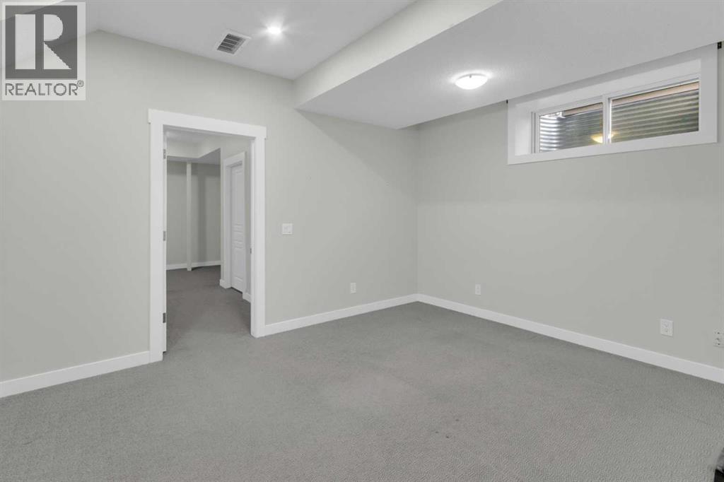 24 Royal Birch Park Nw, Calgary, Alberta  T3G 0B8 - Photo 20 - A2301134
