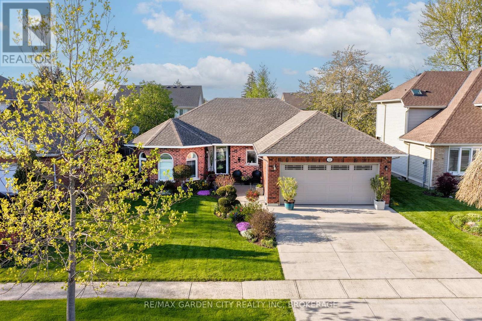 13 Third Avenue, St. Catharines, Ontario  L2W 1A8 - Photo 39 - X13116840