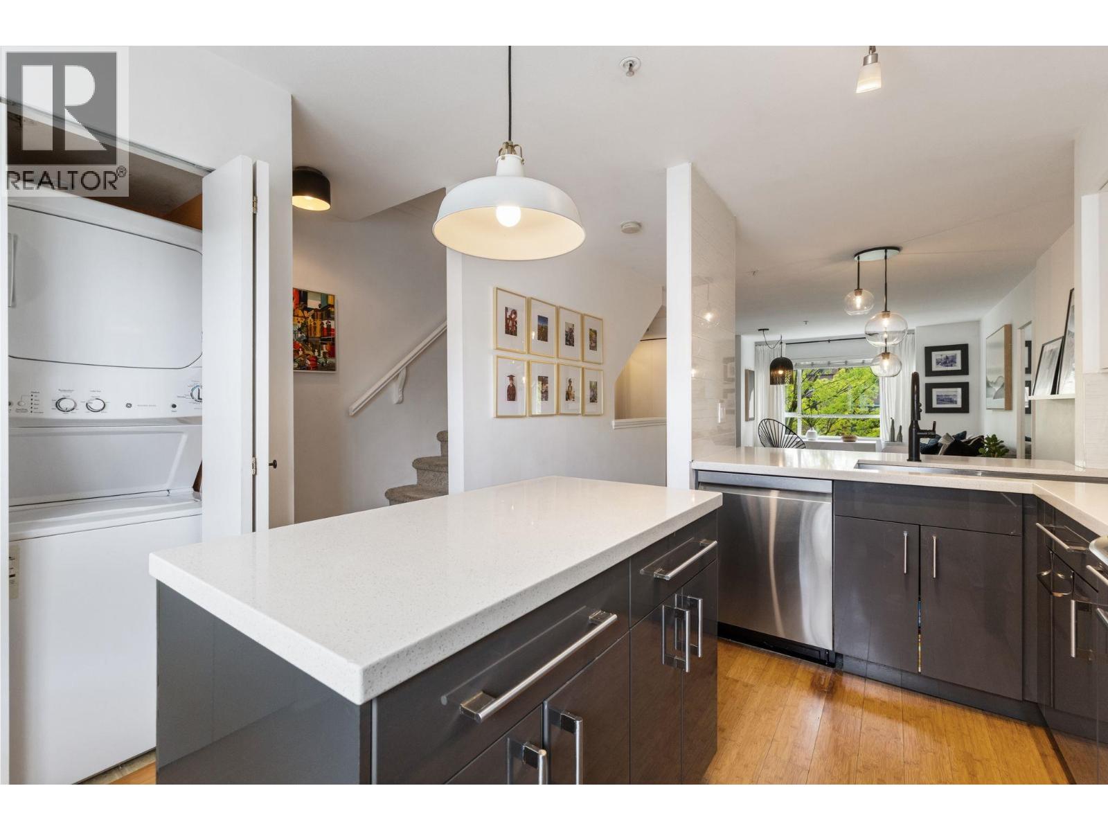 301 2688 Watson Street, Vancouver, British Columbia  V5T 4T6 - Photo 17 - R3123001