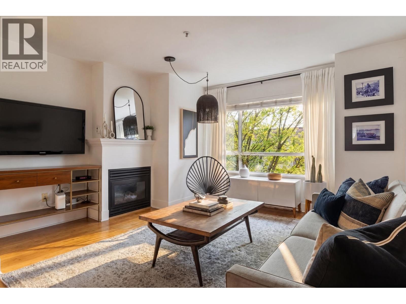 301 2688 Watson Street, Vancouver, British Columbia  V5T 4T6 - Photo 5 - R3123001