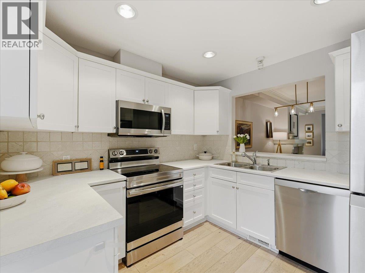 11 2688 Mountain Highway, North Vancouver, British Columbia  V7J 2N5 - Photo 10 - R3123022
