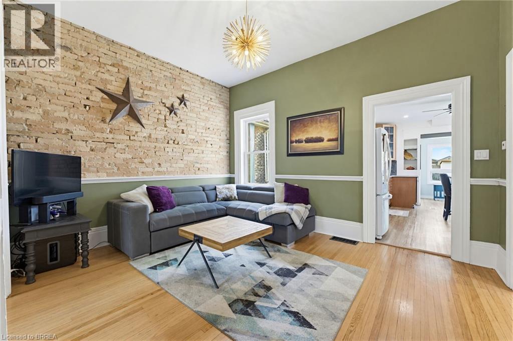 146 William Street, Brantford, Ontario  N3T 3L3 - Photo 6 - 40828735