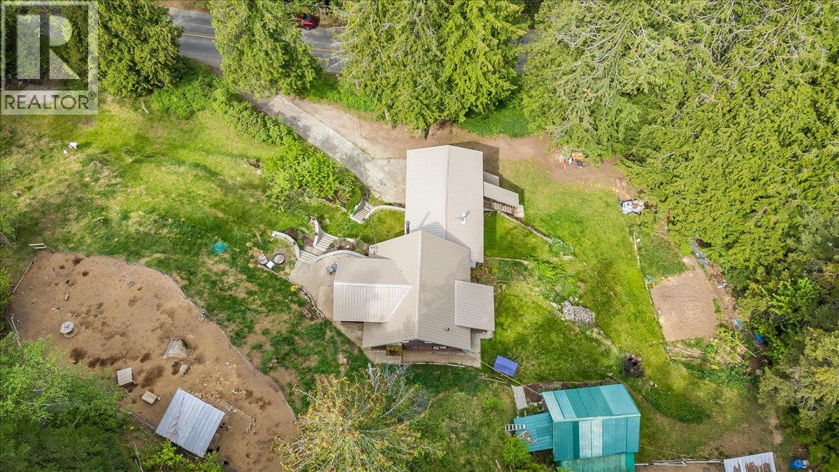 2280 Old Salmo Road, Fruitvale, British Columbia  V0G 1L1 - Photo 56 - 10387010