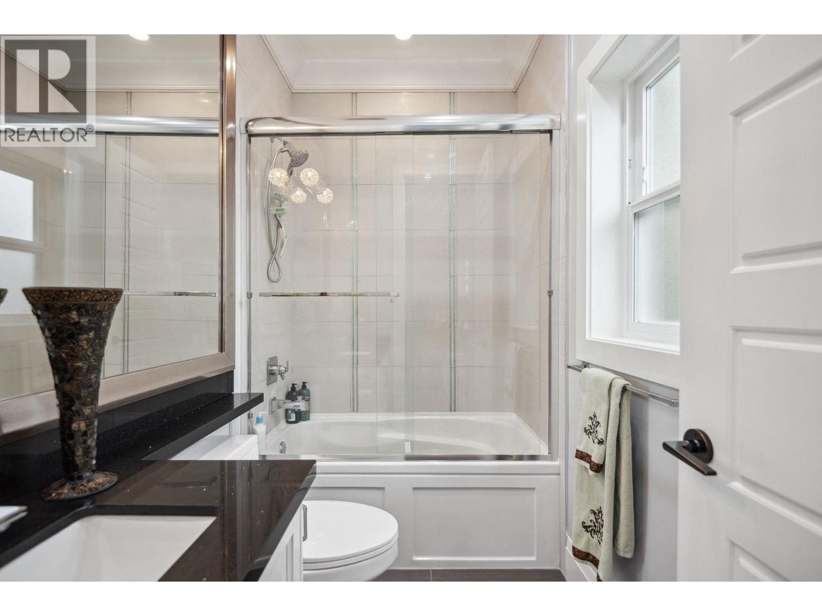 4319 Southwood Street, Burnaby, British Columbia  V5J 2G3 - Photo 23 - R3123013