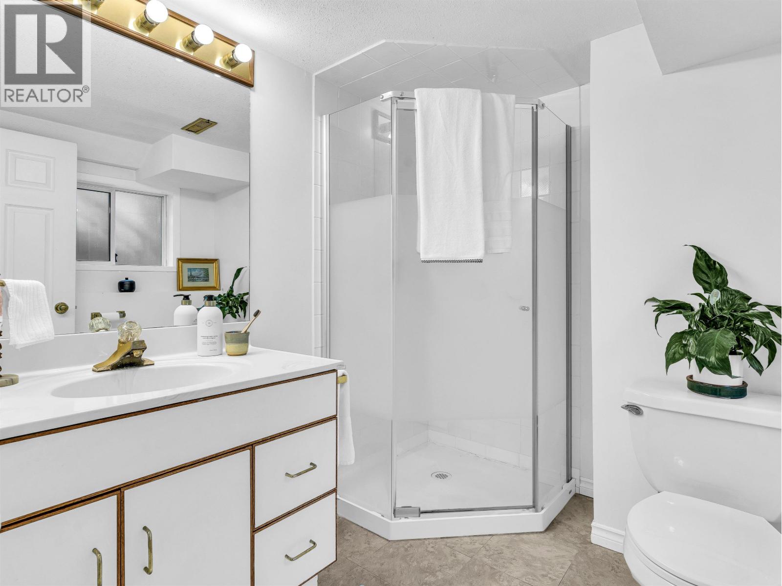 2578 E 15th Avenue, Vancouver, British Columbia  V5M 2K1 - Photo 26 - R3123015