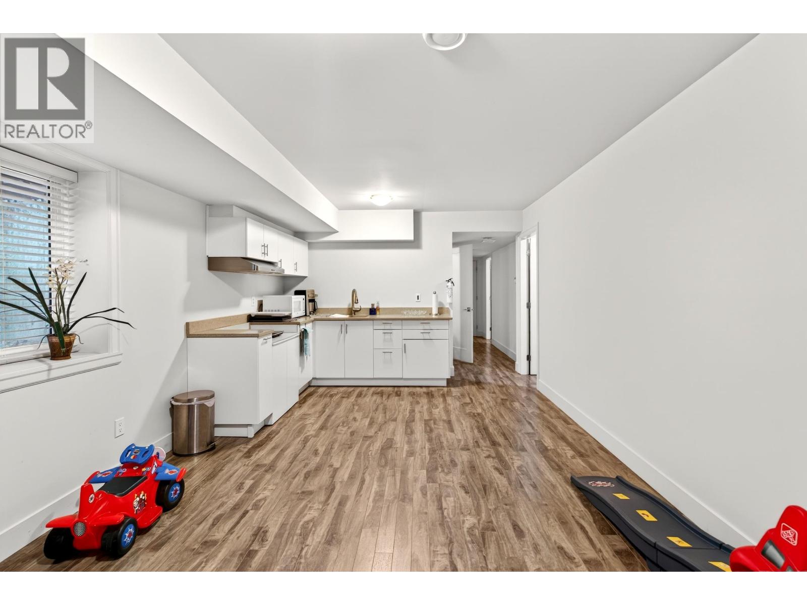 701 Lea Avenue, Coquitlam, British Columbia  V3J 4H4 - Photo 25 - R3122790