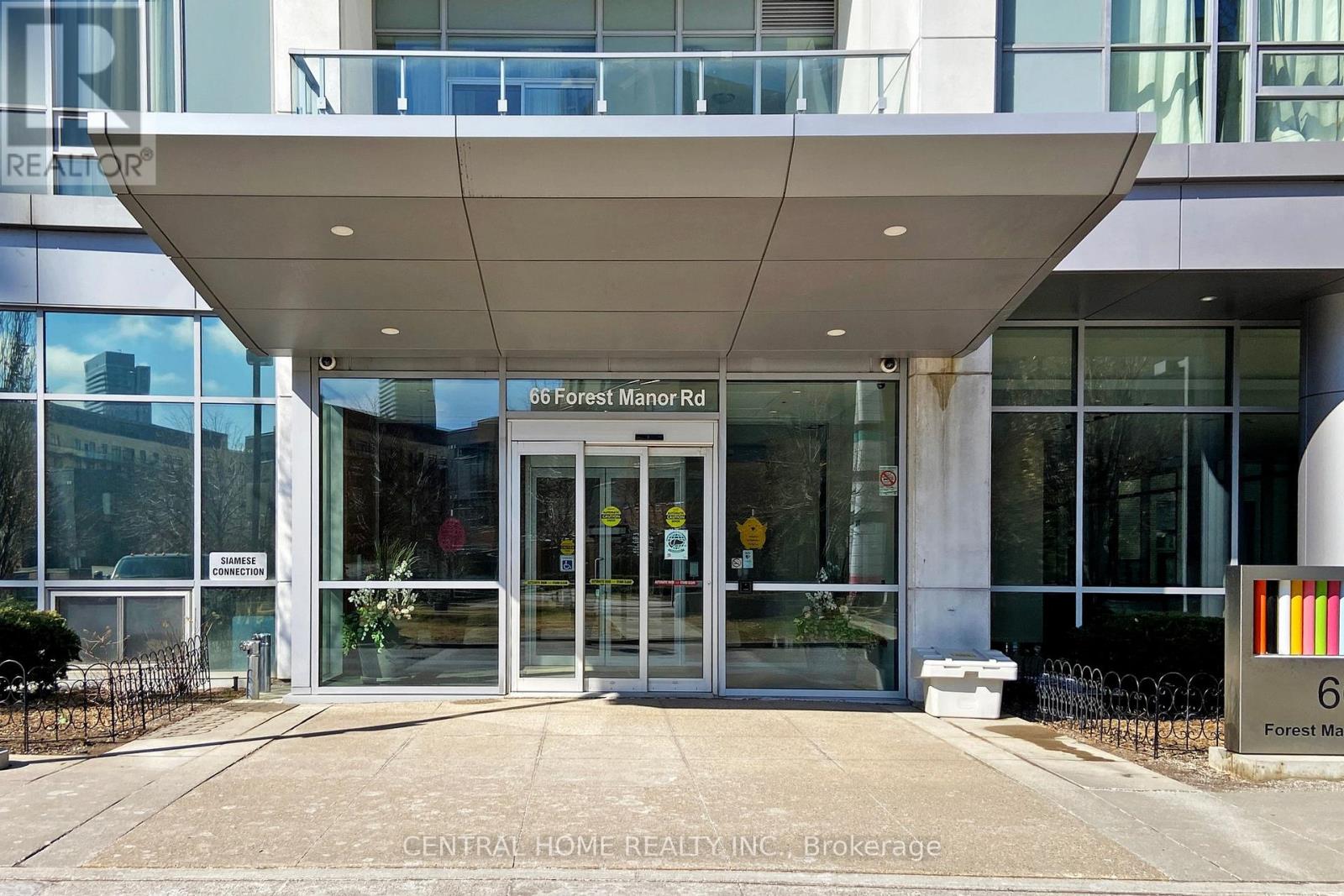 1909 - 66 Forest Manor Road, Toronto, Ontario  M2J 0B7 - Photo 4 - C13119800