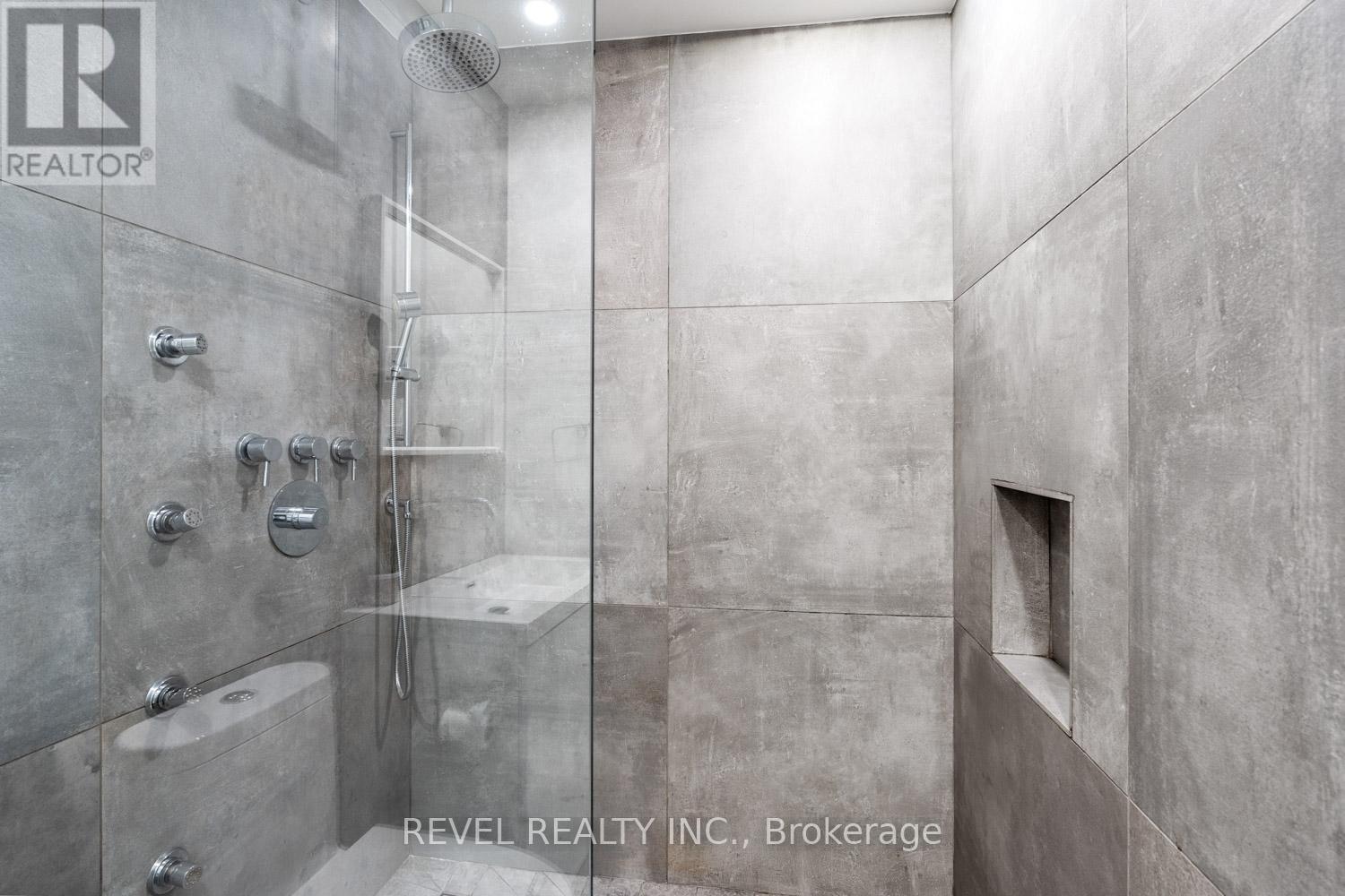 Lower - 89 Foxley Street, Toronto, Ontario  M6J 1P9 - Photo 9 - C13119814
