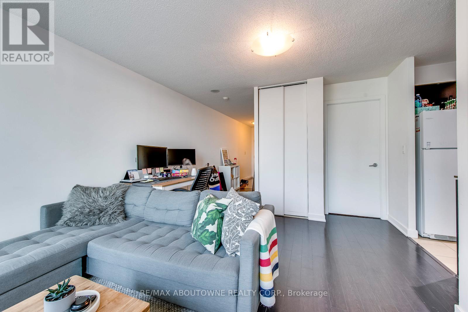 1907 - 397 Front Street, Toronto, Ontario  M5V 3G1 - Photo 10 - C13119850