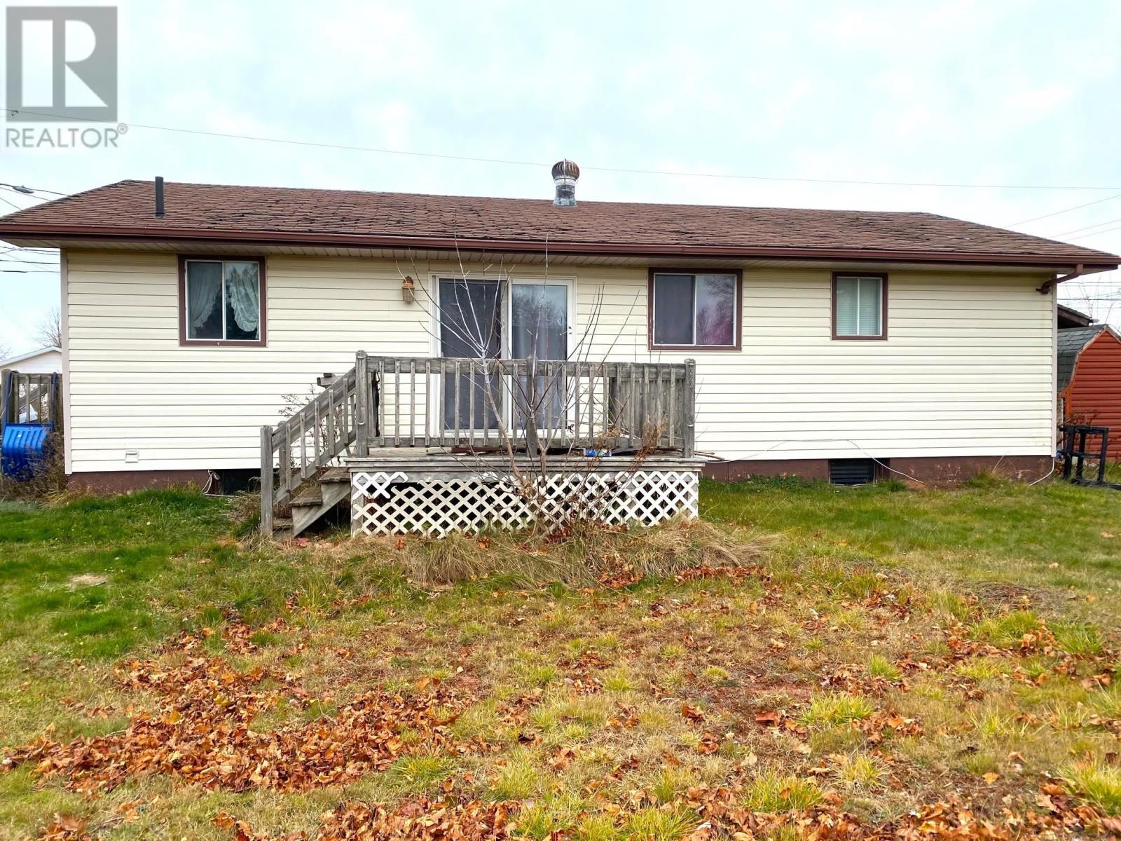 122 Mcneill Street, Summerside, Prince Edward Island  C1N 4Y4 - Photo 4 - 202610641