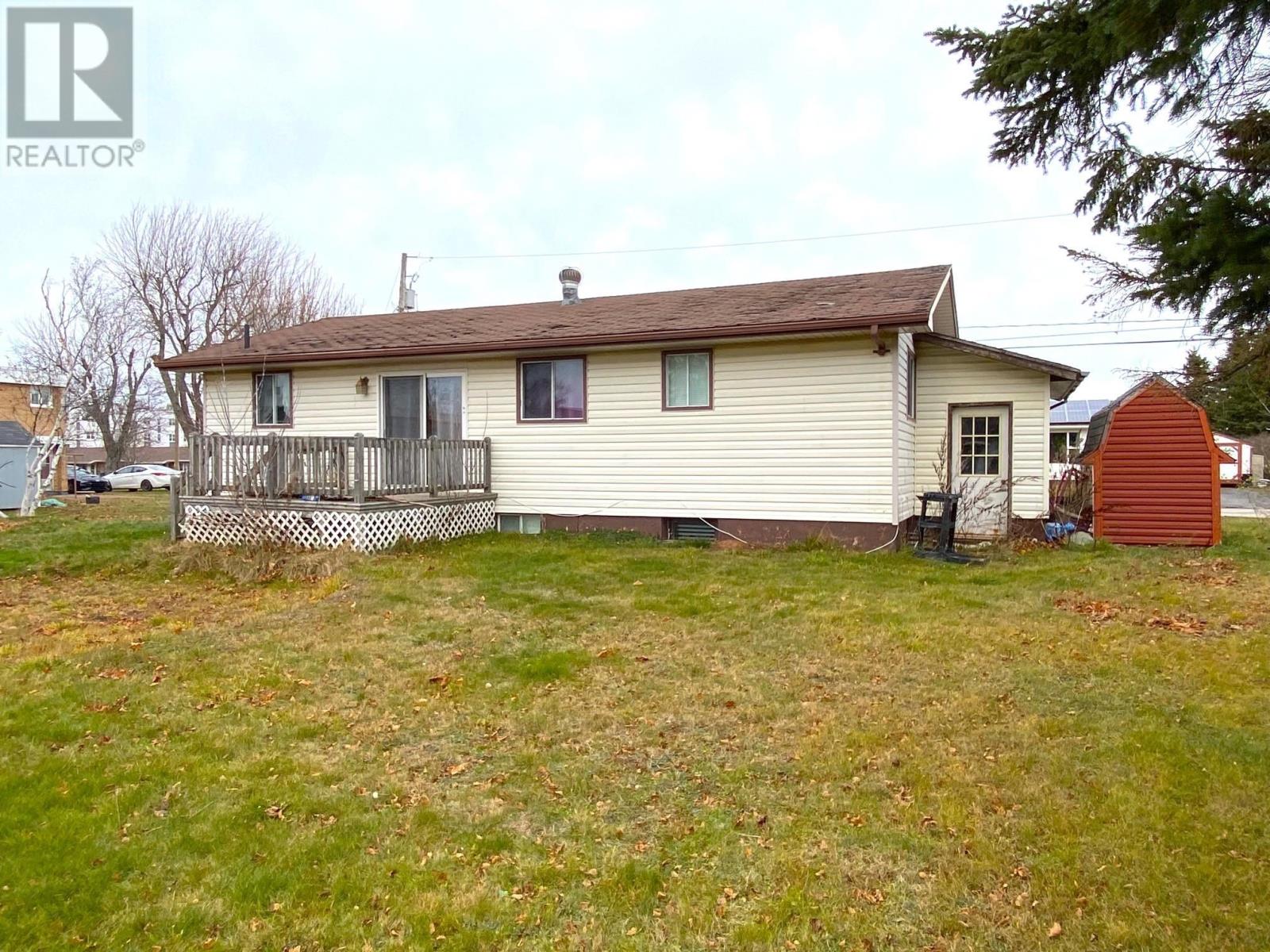 122 Mcneill Street, Summerside, Prince Edward Island  C1N 4Y4 - Photo 6 - 202610641