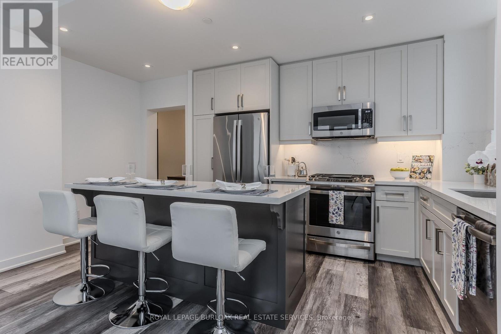 603 - 2007 James Street, Burlington, Ontario  L7R 0G7 - Photo 8 - W12846962