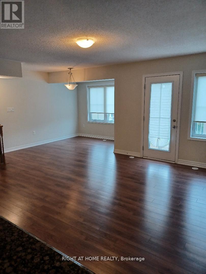 77 Payne Crescent, Aurora, Ontario  L4G 0Y1 - Photo 6 - N13119816