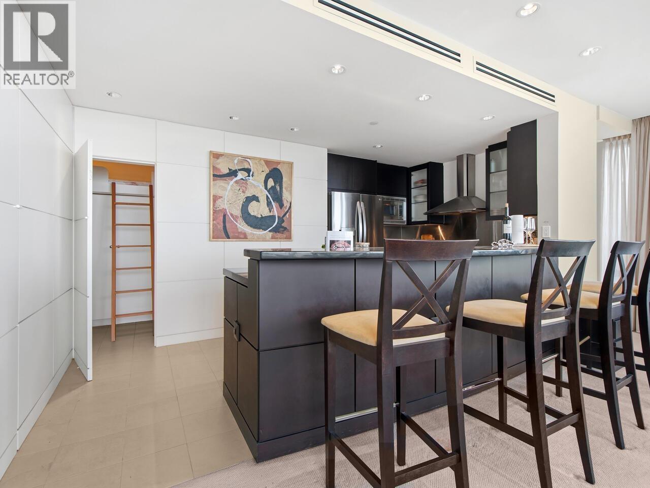 4302 1408 Strathmore Mews, Vancouver, British Columbia  V6Z 3A9 - Photo 6 - R3095509