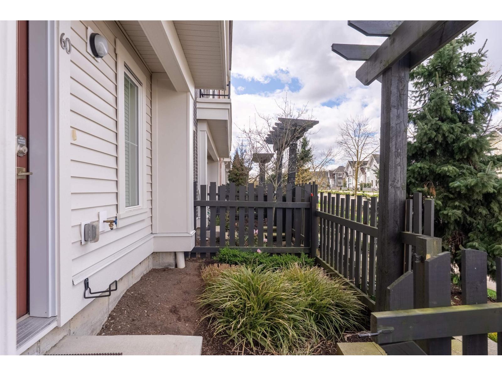 60 8371 202b Street, Langley, British Columbia  V2Y 4K6 - Photo 5 - R3122773