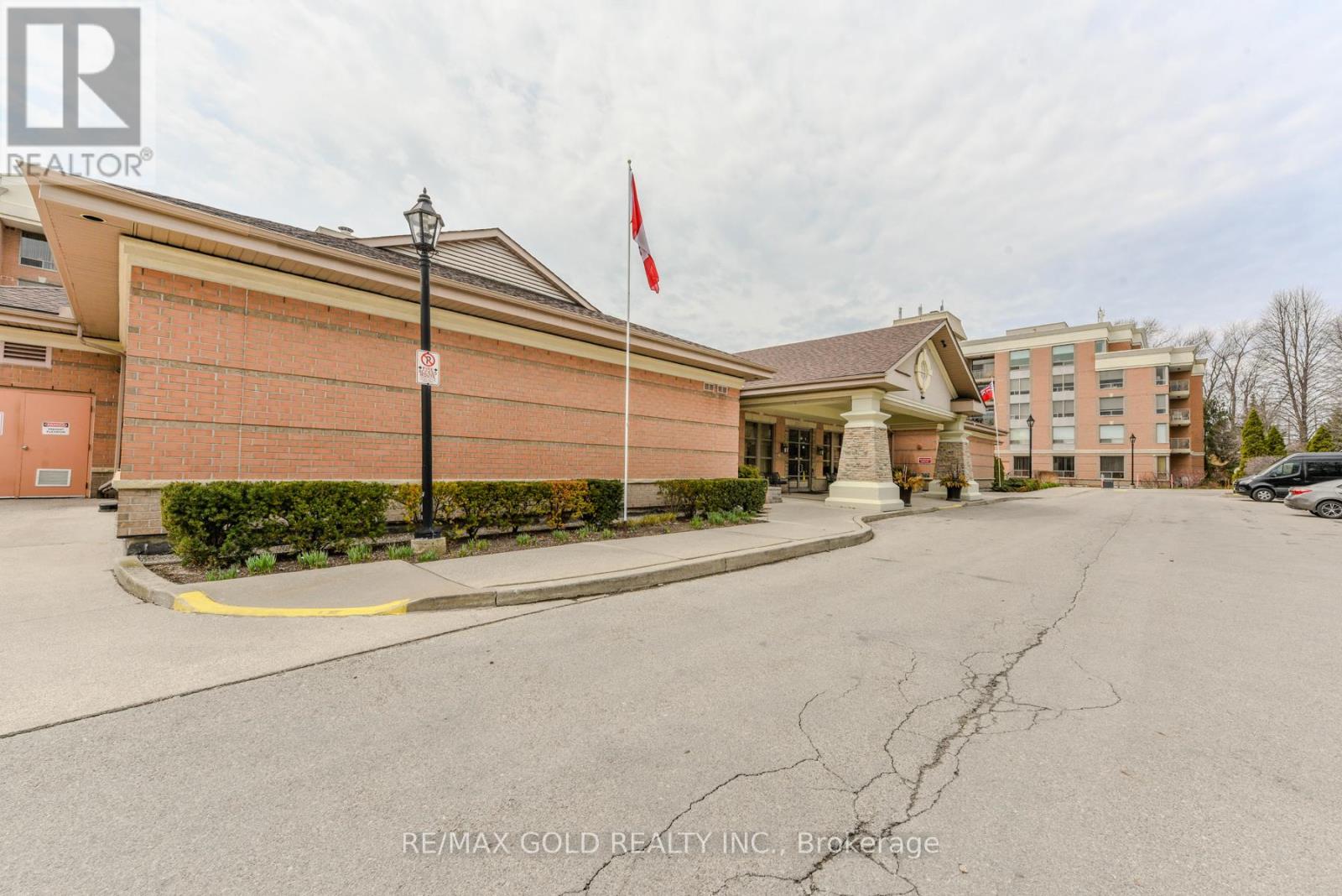 2411 - 100 Burloak Drive, Burlington, Ontario  L7L 6P6 - Photo 5 - W13119836