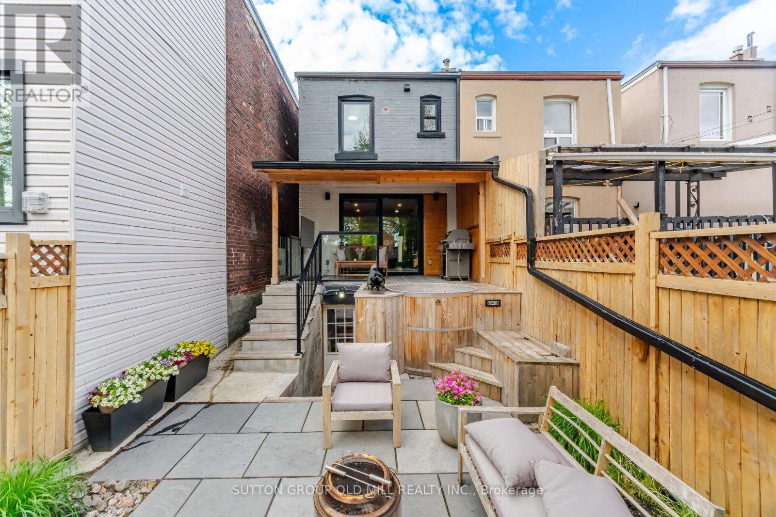 87 Mackay Avenue, Toronto, Ontario  M6H 2N7 - Photo 36 - W13119848
