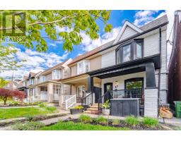 87 MACKAY AVENUE, Toronto, Ontario