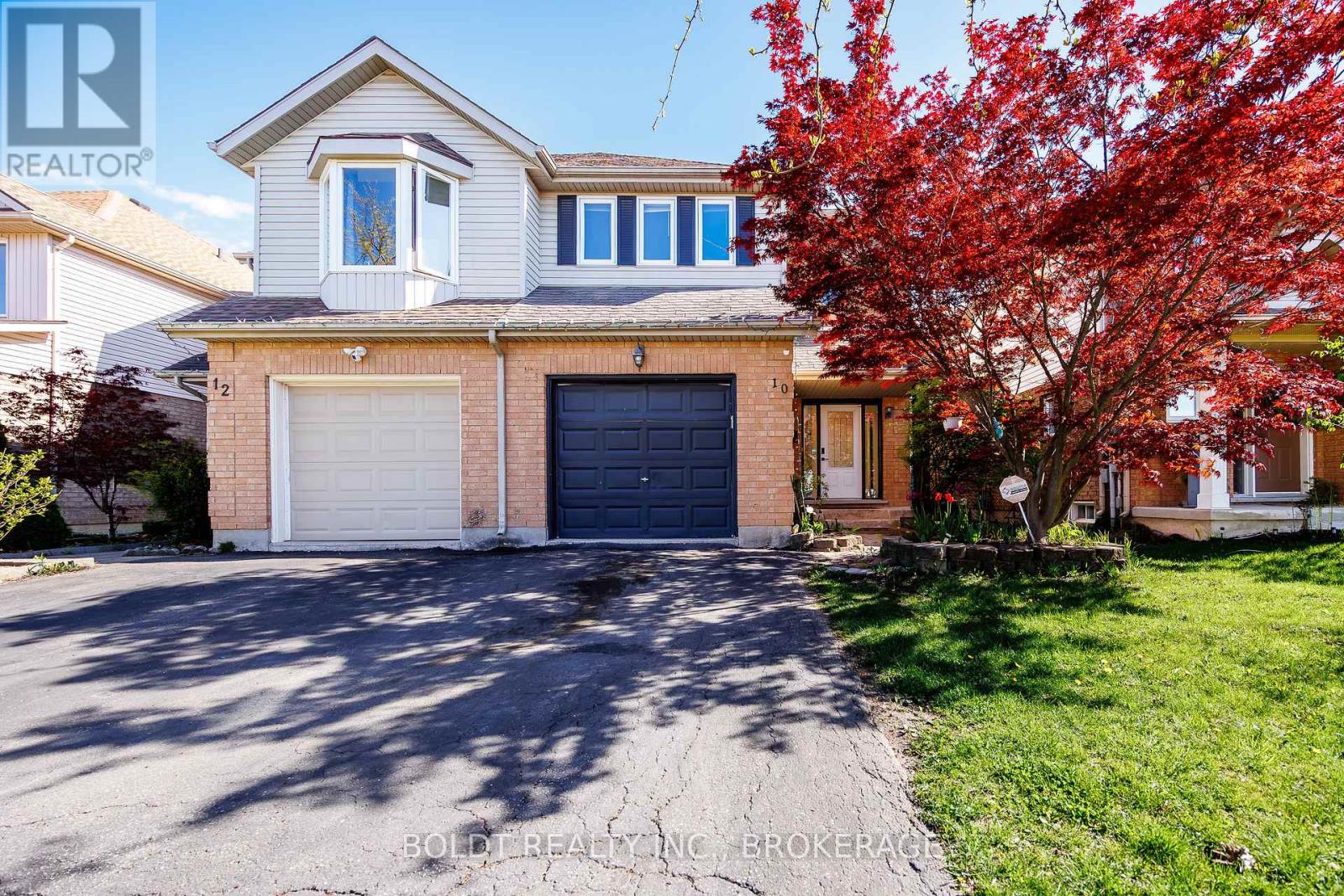 10 Maria Street, St. Catharines, Ontario  L2S 3Y3 - Photo 1 - X13119918