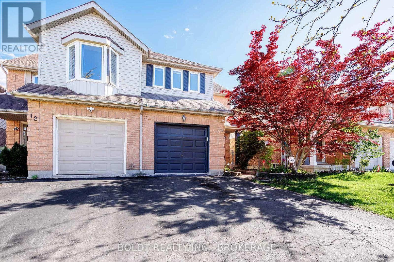 10 Maria Street, St. Catharines, Ontario  L2S 3Y3 - Photo 2 - X13119918