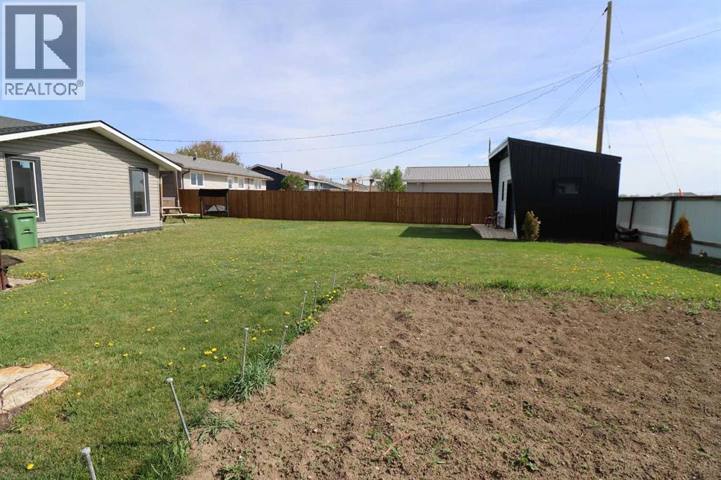 3918 52 St, Taber, Alberta  T1G 1B7 - Photo 4 - A2310737