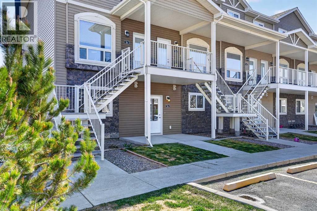 28, 45 Keystone Terrace W, Lethbridge, Alberta  T1J 5B8 - Photo 3 - A2310727
