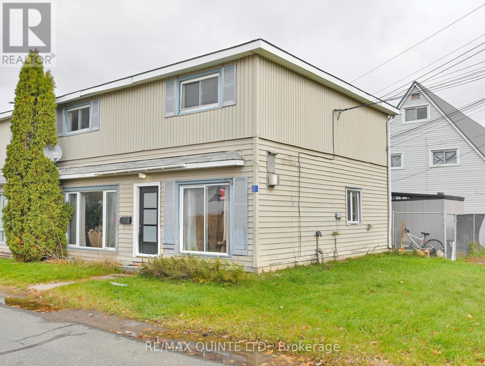 60 OXFORD ROAD, Quinte West, Ontario