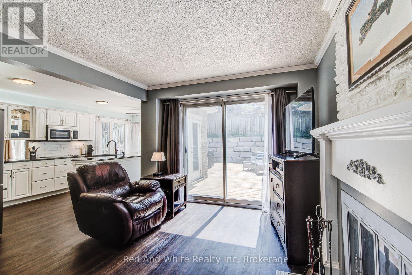 13 Gateview Drive, Waterloo, Ontario  N2T 1A3 - Photo 9 - X13119904