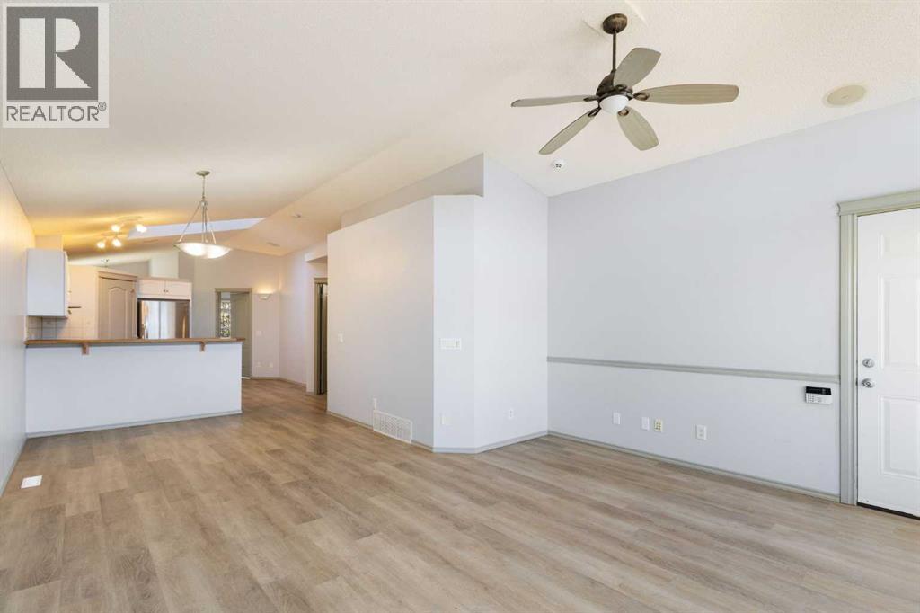 252 Prestwick Heights SE, Calgary, Alberta  T2Z 4K3 - Photo 13 - A2309333