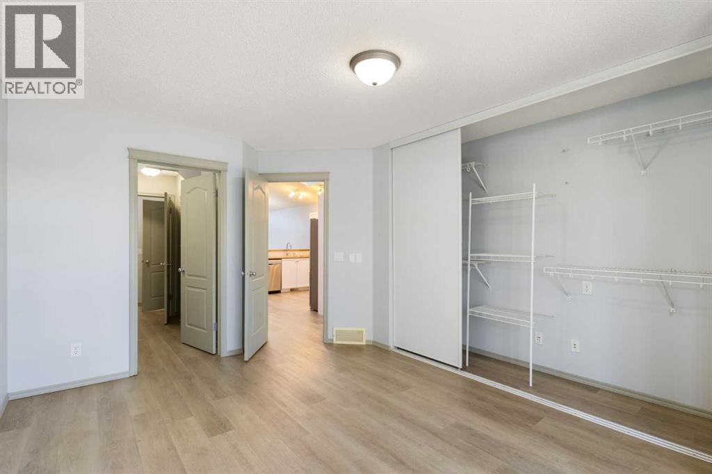 252 Prestwick Heights SE, Calgary, Alberta  T2Z 4K3 - Photo 16 - A2309333