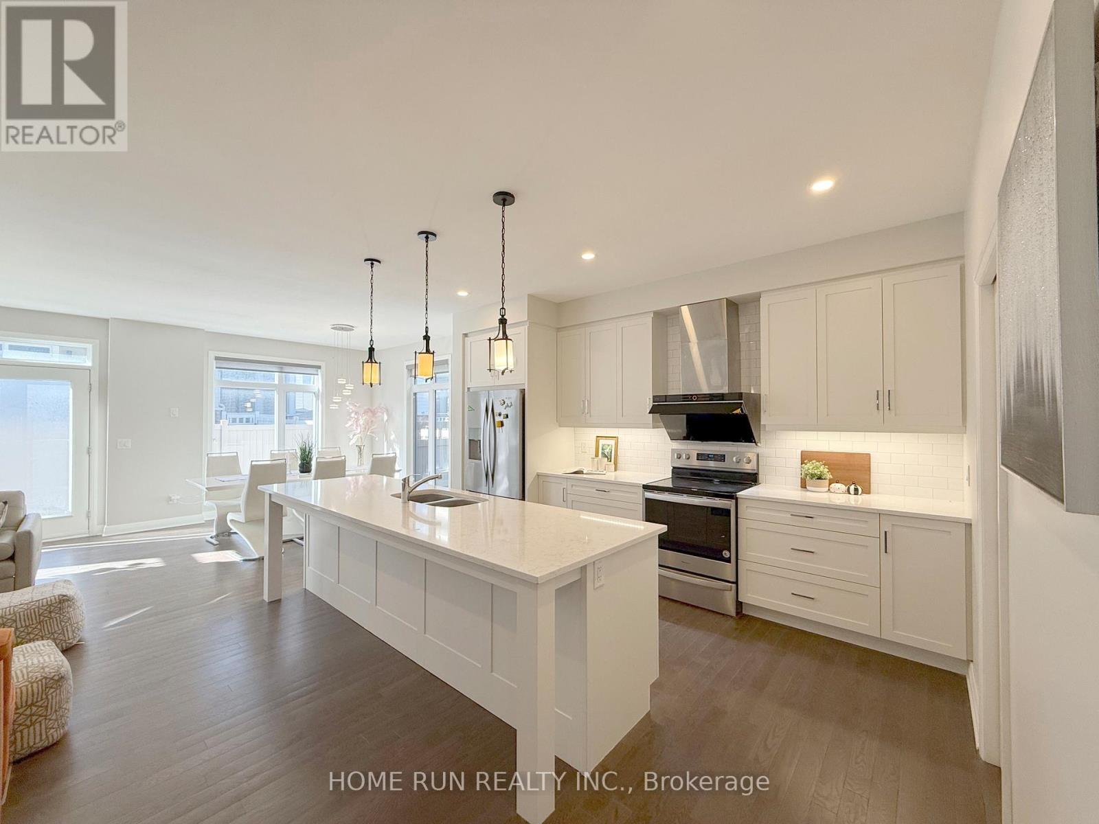 312 Lysander Place, Ottawa, Ontario  K1K 4K7 - Photo 8 - X13119856