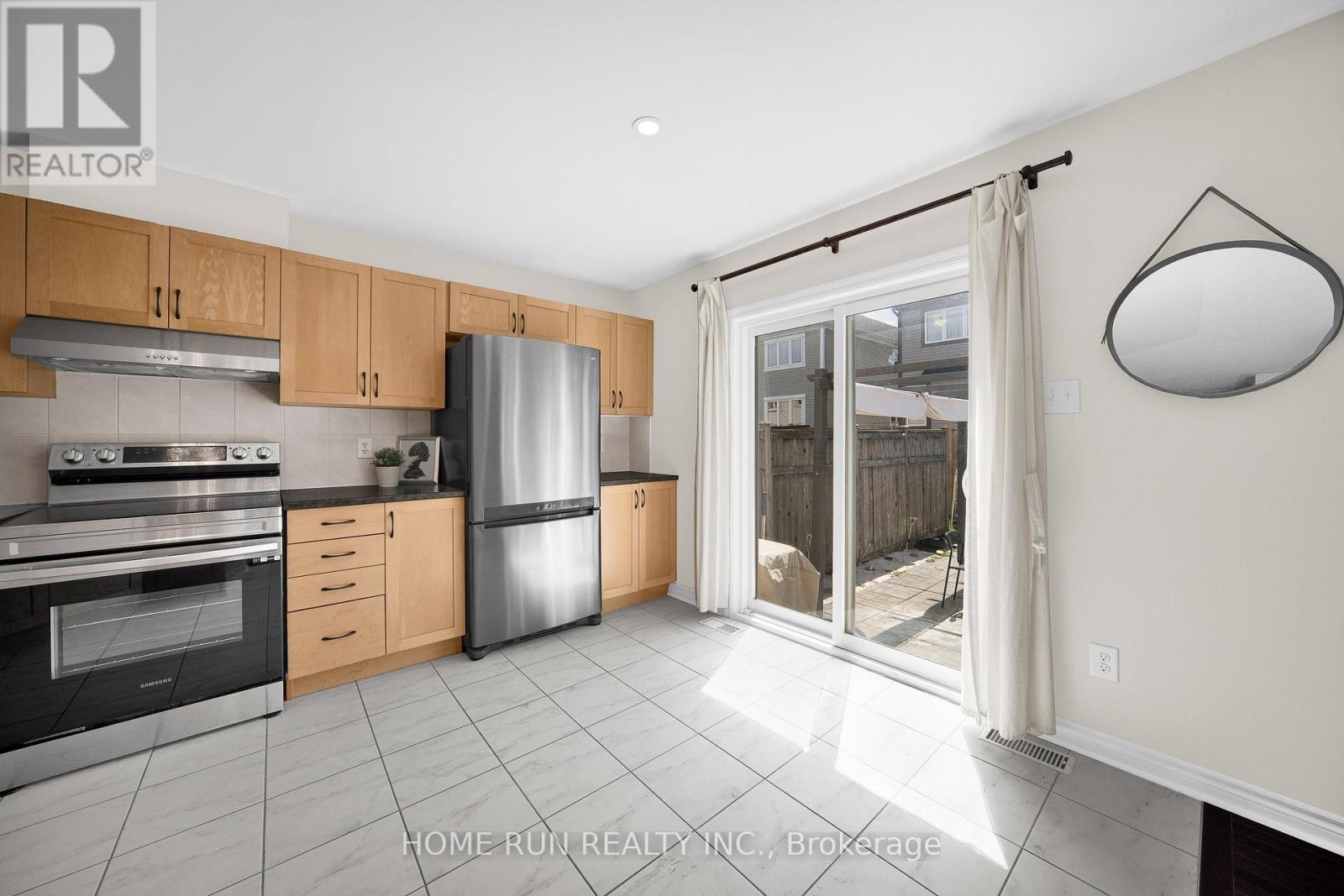 957 Messor Crescent, Ottawa, Ontario  K2S 0P2 - Photo 12 - X13119912