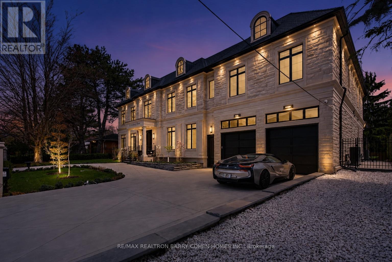23 Sandfield Road, Toronto, Ontario  M3B 2B5 - Photo 2 - C13117842