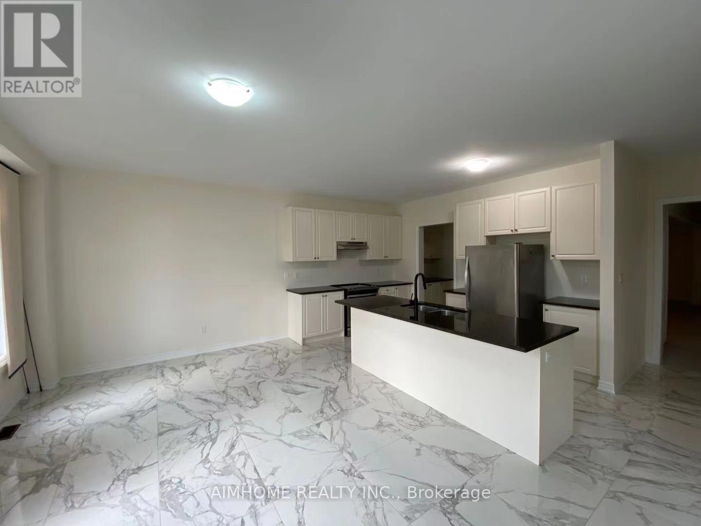 28 Forest Edge Crescent, East Gwillimbury, Ontario  L9N 1R8 - Photo 2 - N13119906