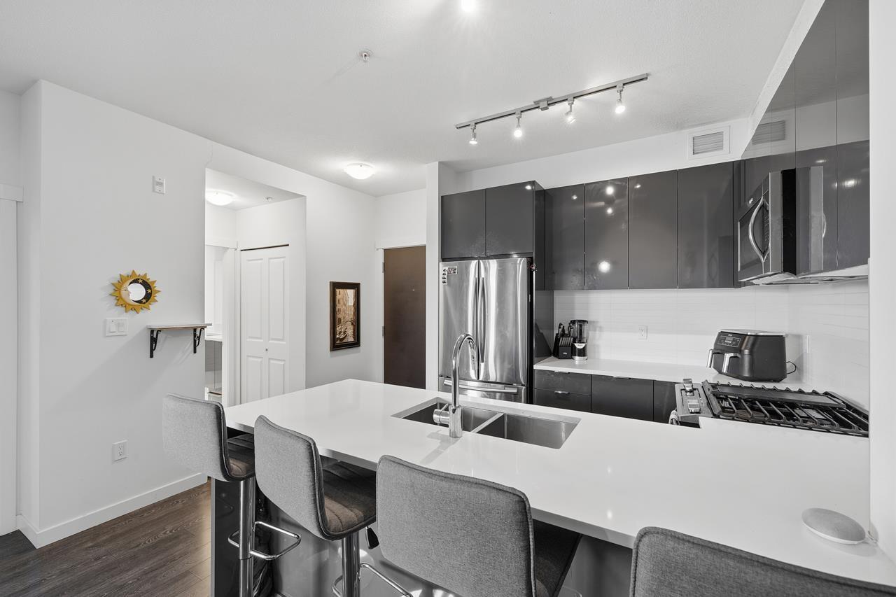 304 15137 33 Avenue, Surrey, British Columbia  V3Z 0Y1 - Photo 11 - R3122942