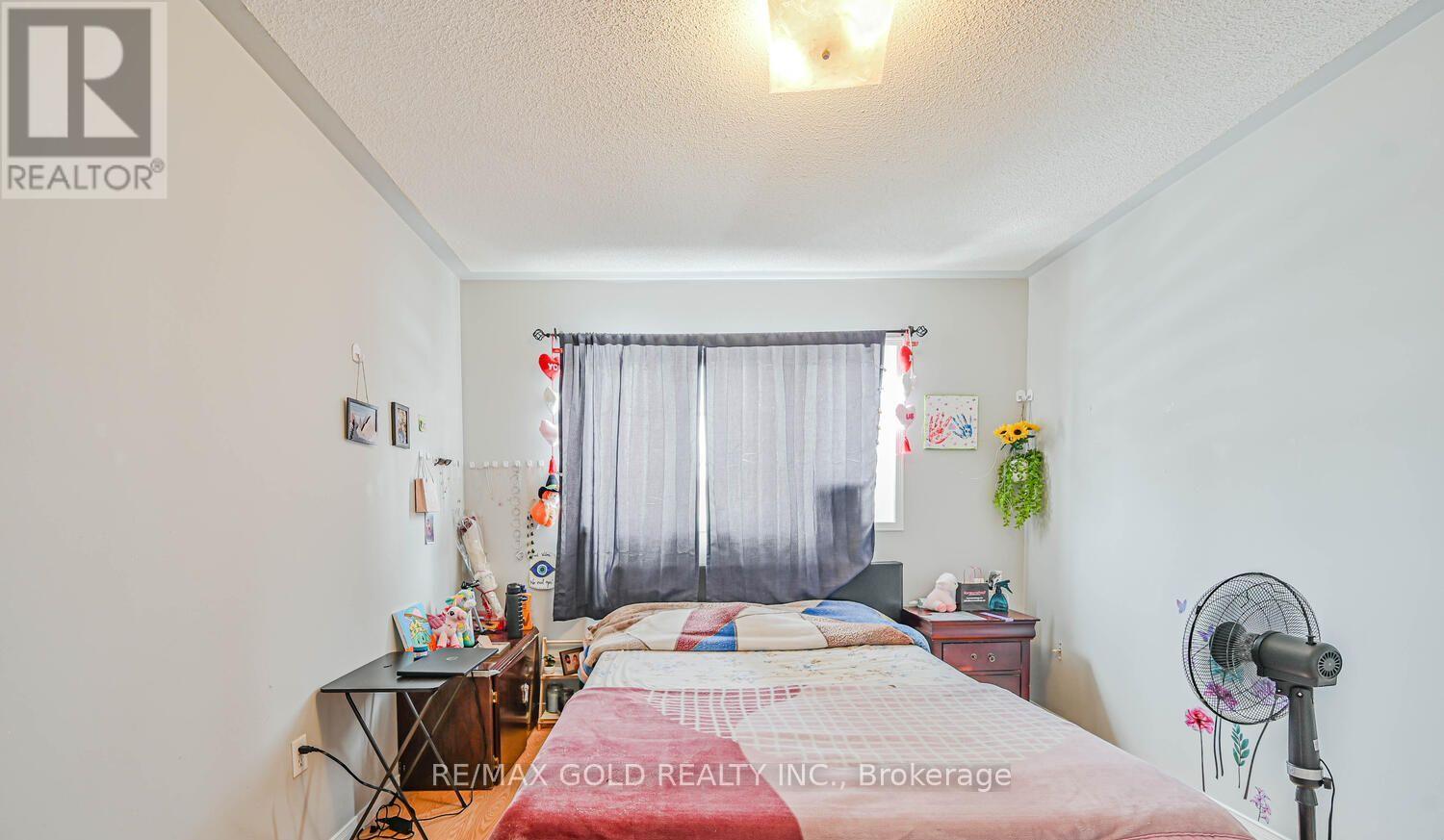 24 Seaside Circle, Brampton, Ontario  L6R 2G7 - Photo 28 - W13119854