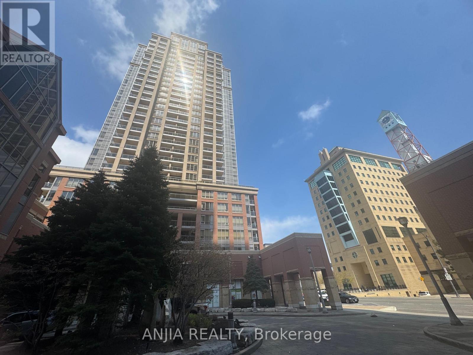 1901 - 4090 Living Arts Drive, Mississauga, Ontario  L5B 4M8 - Photo 1 - W13119862
