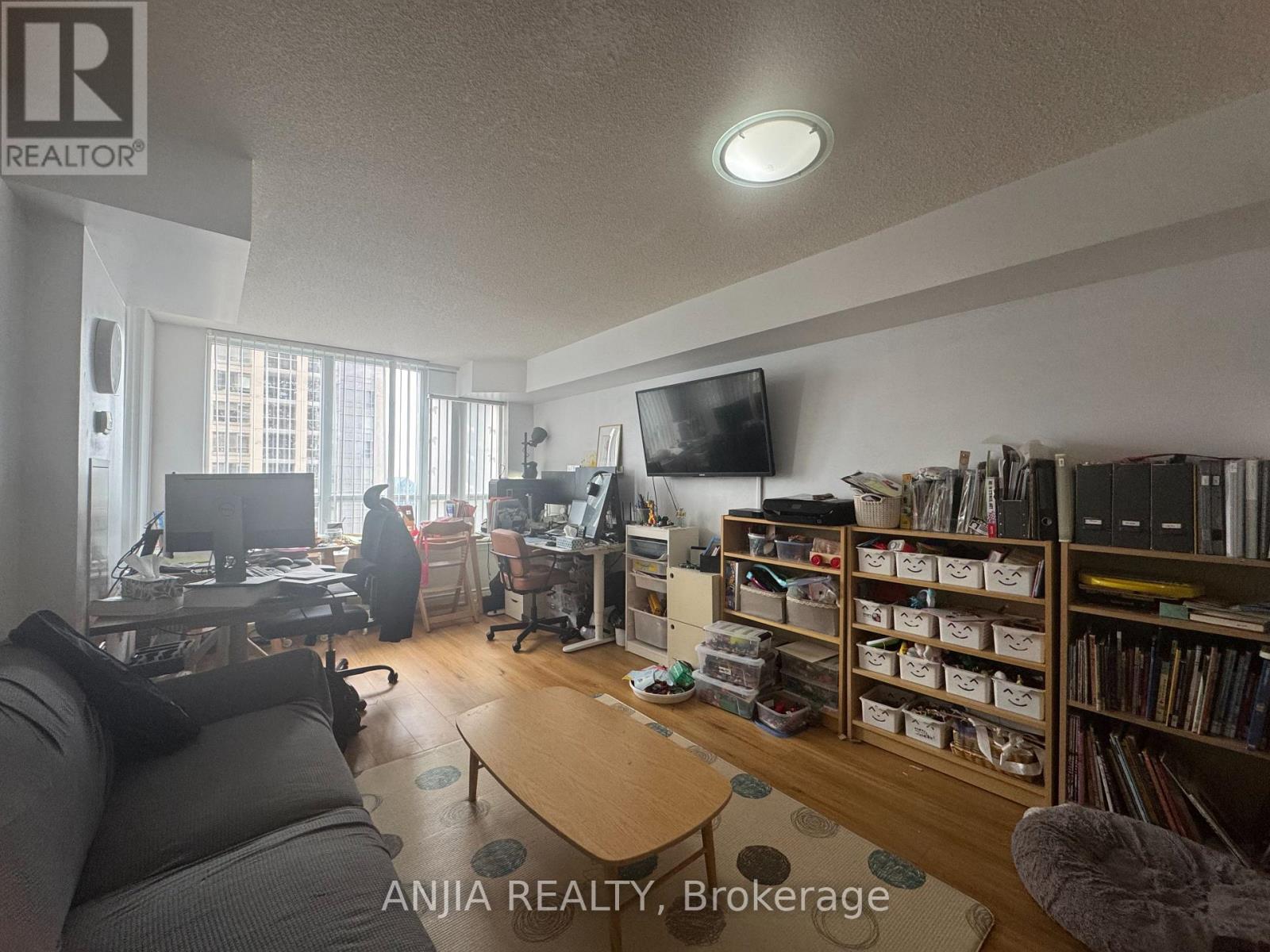 1901 - 4090 Living Arts Drive, Mississauga, Ontario  L5B 4M8 - Photo 8 - W13119862