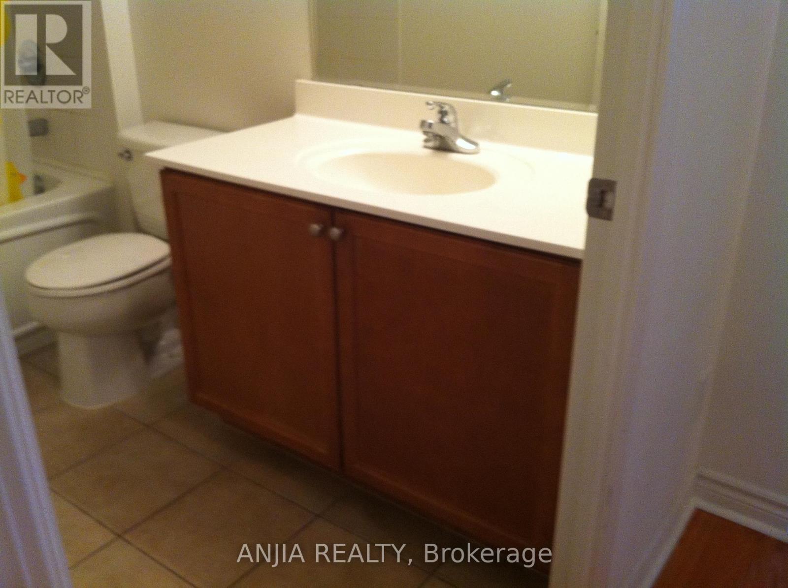 1901 - 4090 Living Arts Drive, Mississauga, Ontario  L5B 4M8 - Photo 9 - W13119862