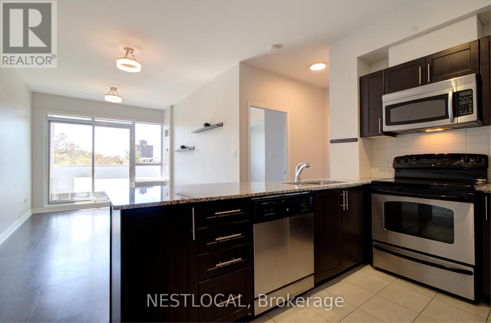 202 - 3865 Lake Shore Road W, Toronto, Ontario  M8W 0A2 - Photo 7 - W13119880