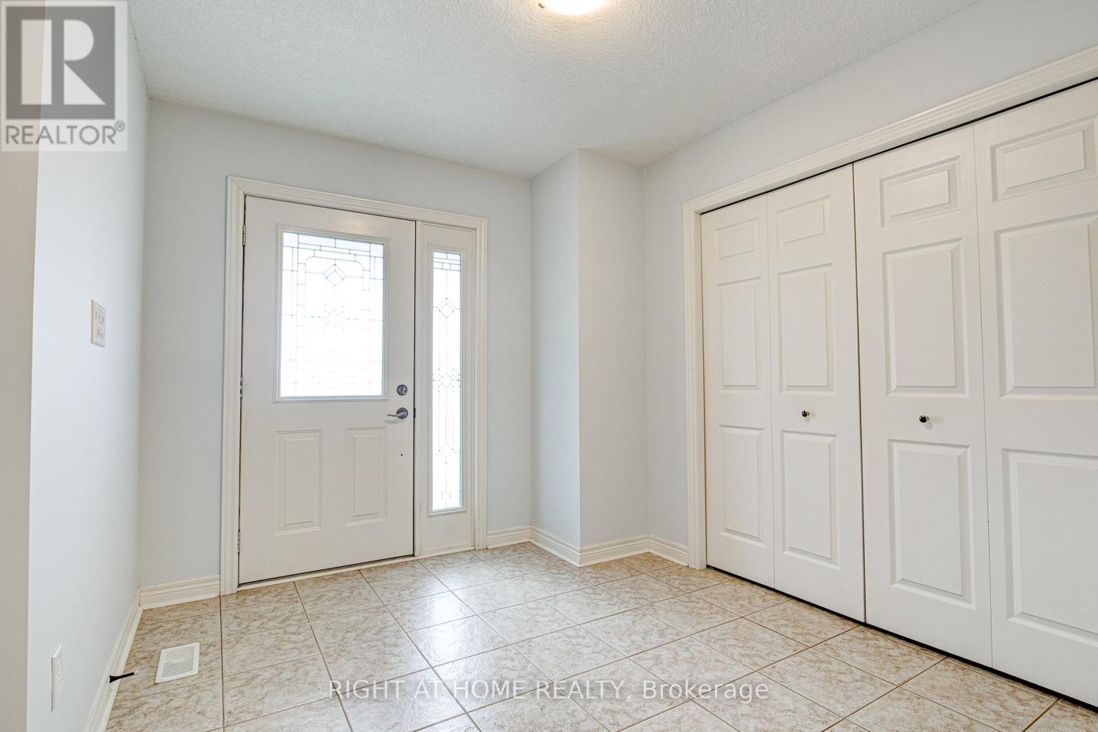 46 Mcarthur Drive, Guelph, Ontario  N1L 1S2 - Photo 5 - X13119860