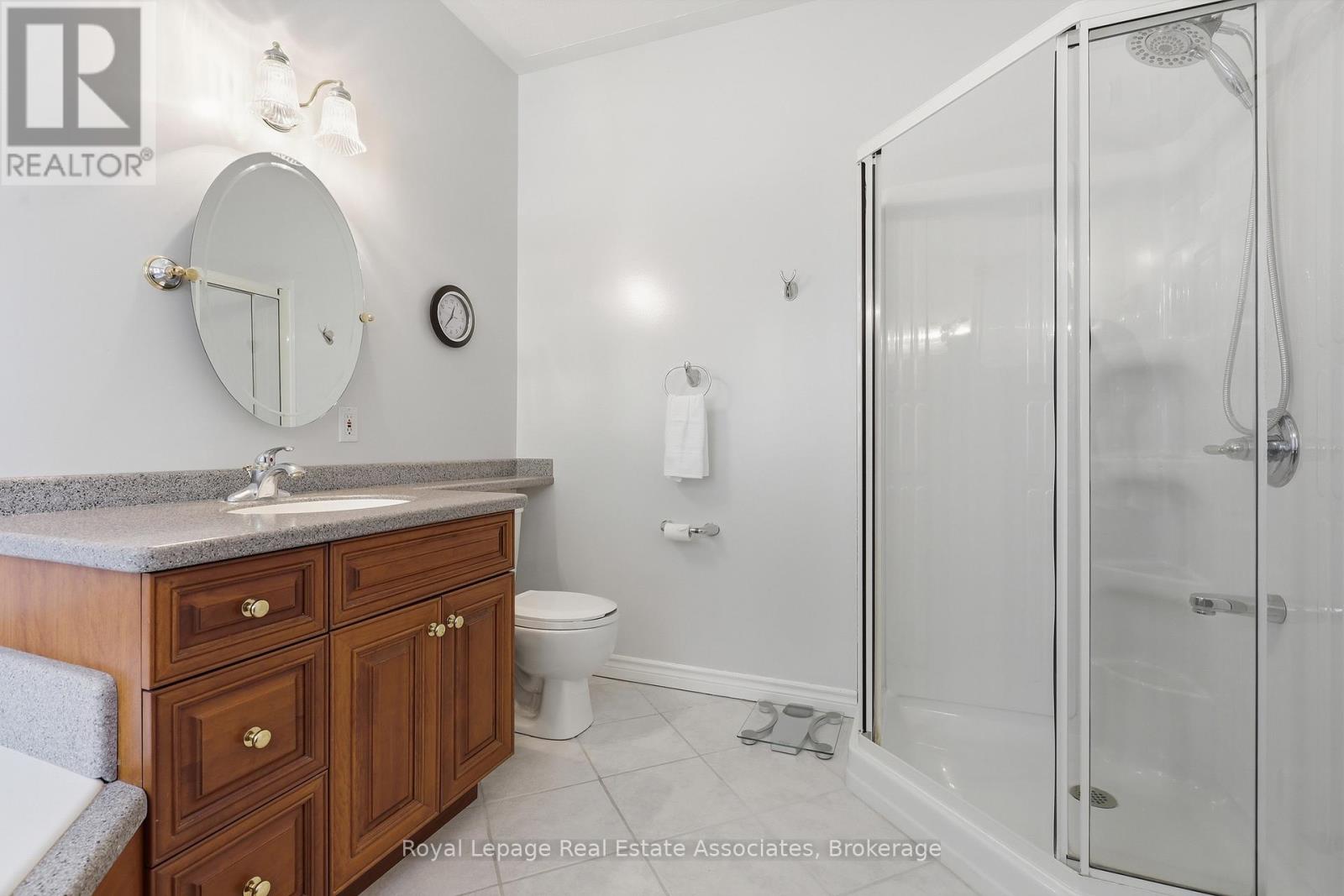 422 Third Avenue N, South Bruce Peninsula, Ontario  N0H 2G0 - Photo 20 - X13119892
