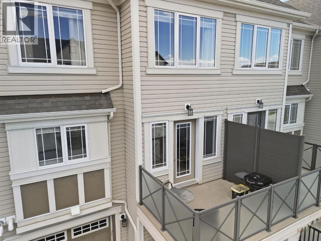 209 Hillcrest Gardens Sw, Airdrie, Alberta  T4B 4H8 - Photo 33 - A2309466
