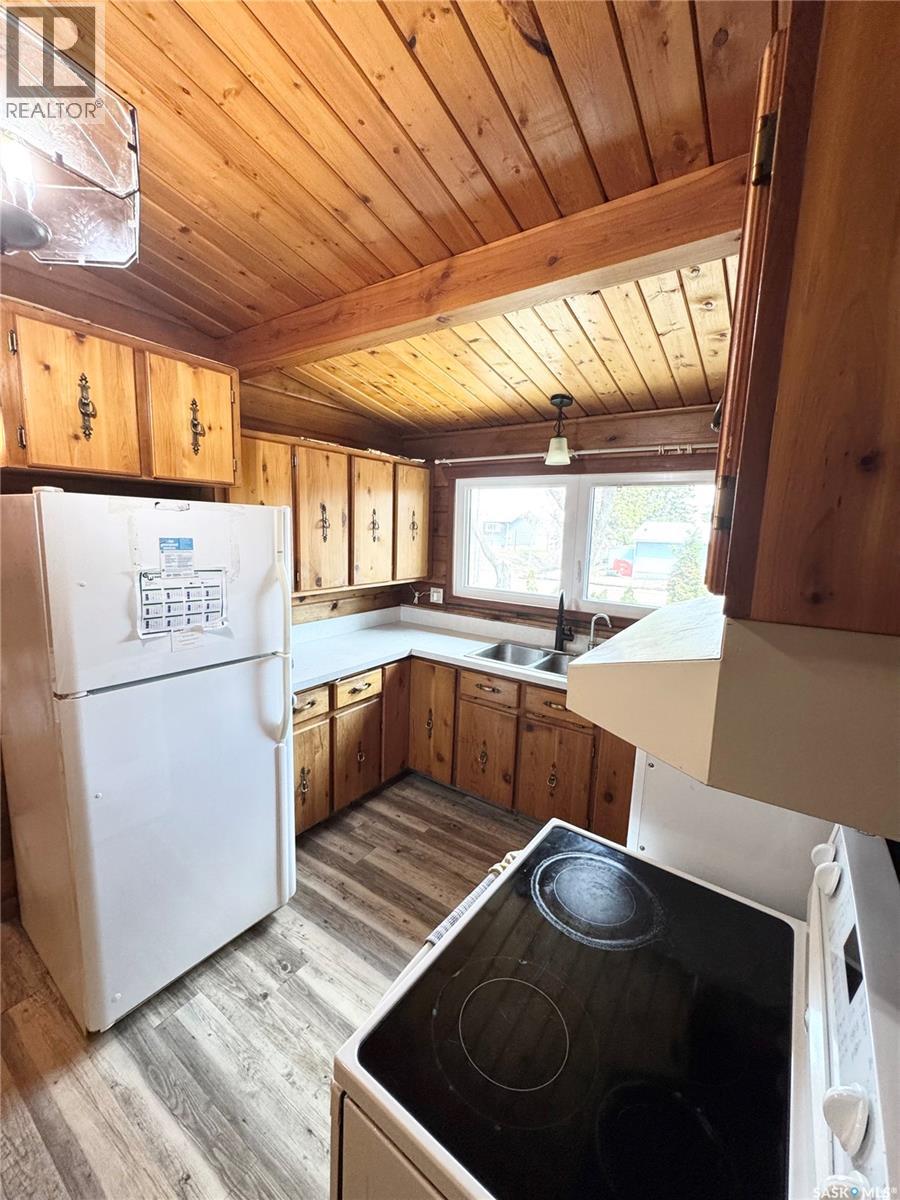 500-504 1st Avenue N, Rose Valley, Saskatchewan  S0E 1M0 - Photo 11 - SK035609