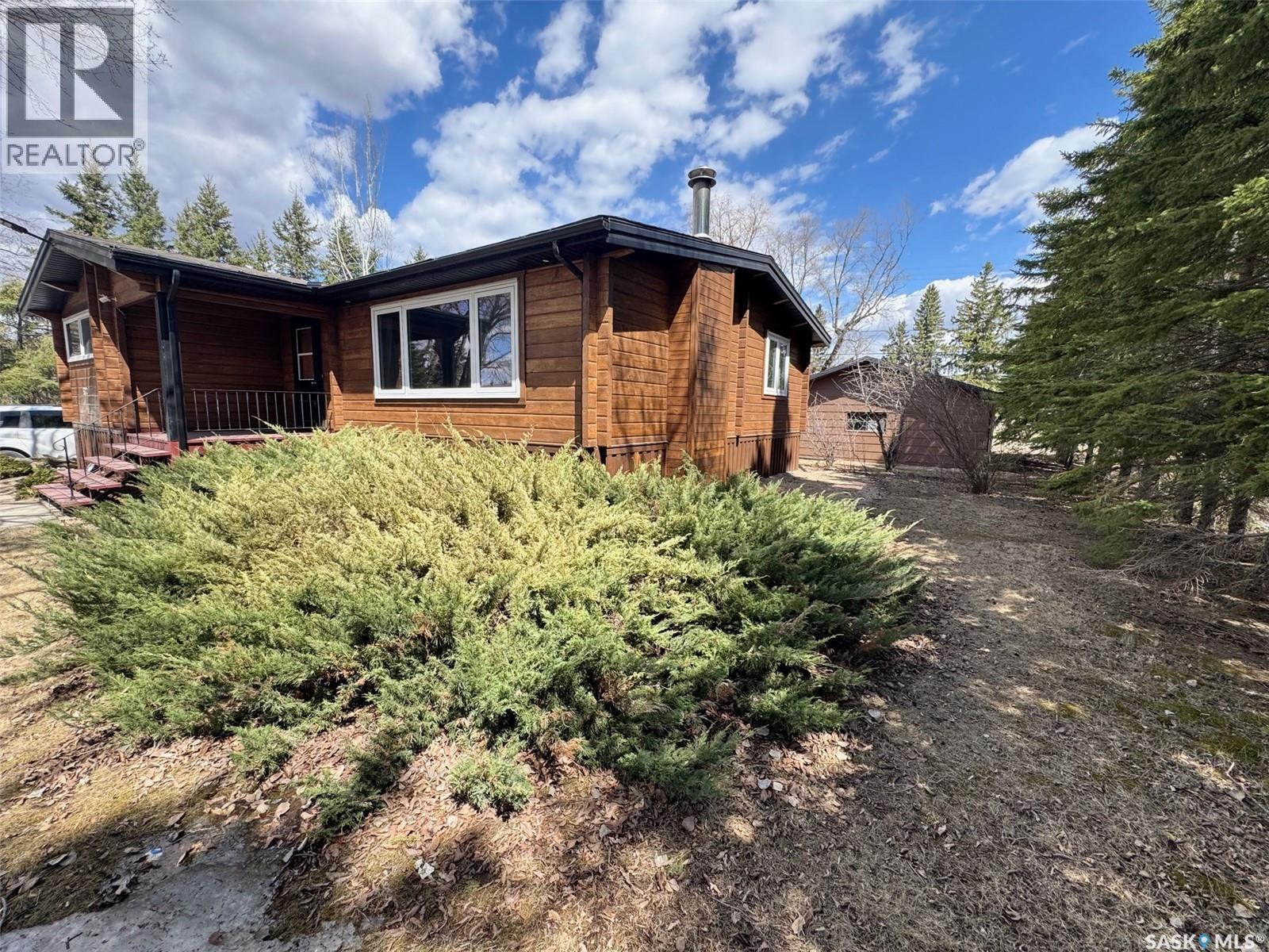 500-504 1st Avenue N, Rose Valley, Saskatchewan  S0E 1M0 - Photo 2 - SK035609