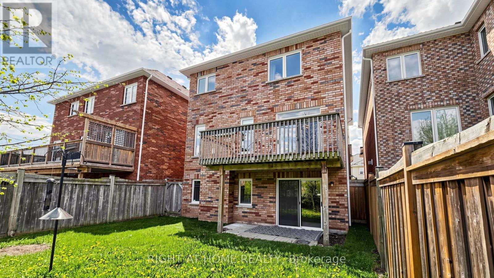 2379 Quetico Crescent, Oakville, Ontario  L6M 0J3 - Photo 38 - W12950224