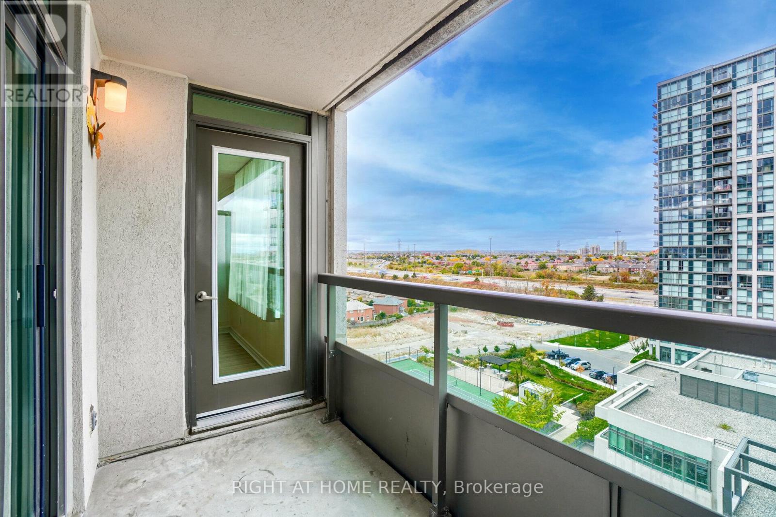 1117 - 335 Rathburn Road W, Mississauga, Ontario  L5B 0C8 - Photo 27 - W13119852