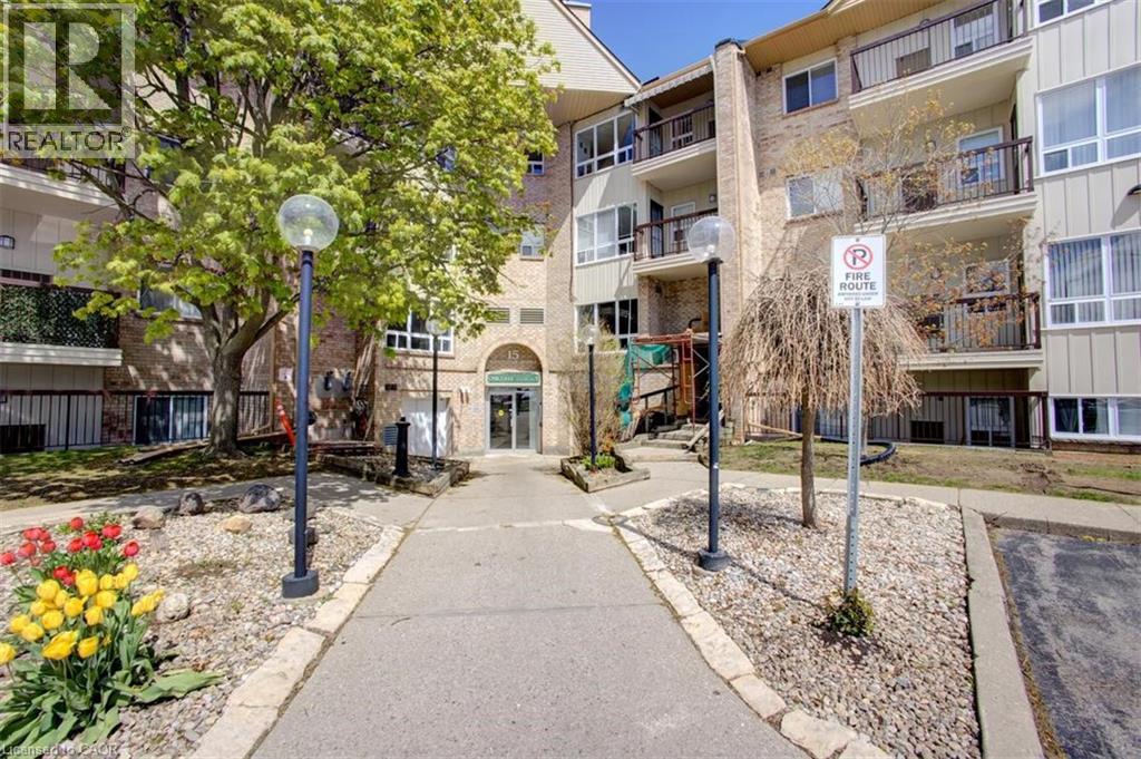 15 Hofstetter Avenue Unit# 108, Kitchener, Ontario  N2A 3Z7 - Photo 1 - 40829388