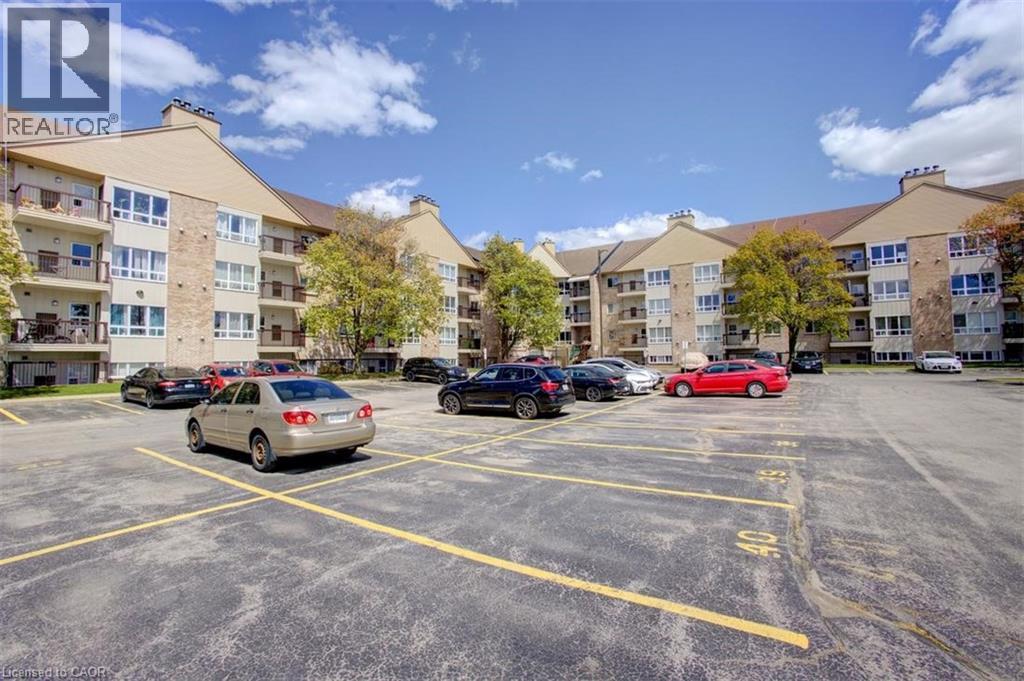 15 Hofstetter Avenue Unit# 108, Kitchener, Ontario  N2A 3Z7 - Photo 3 - 40829388