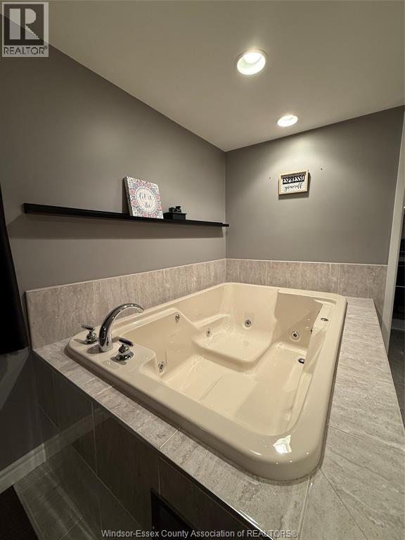 647 Irvine Unit# 301, Windsor, Ontario  N8X 2J4 - Photo 26 - 26003974